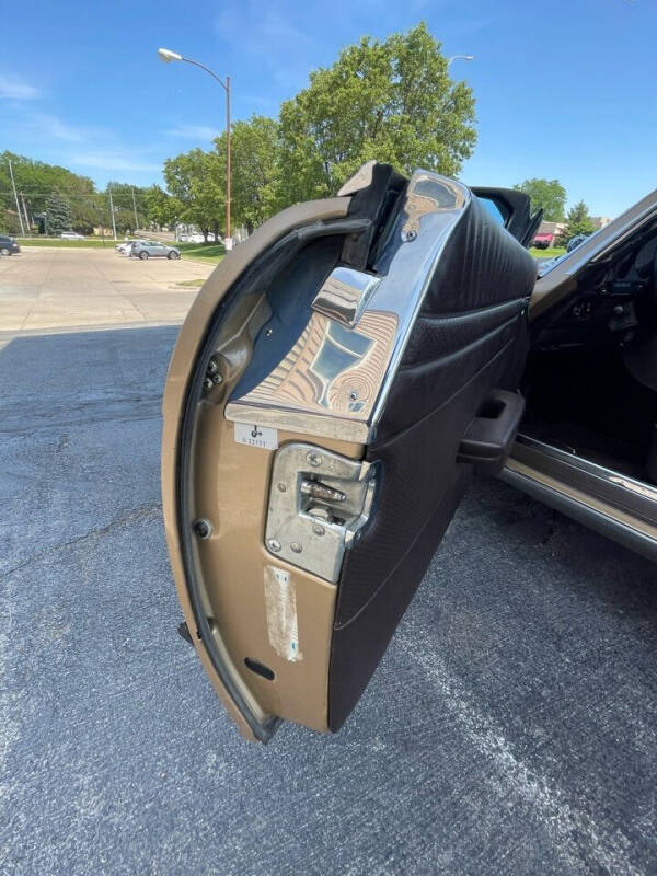 1985 Mercedes-Benz 380-Class 380 SL