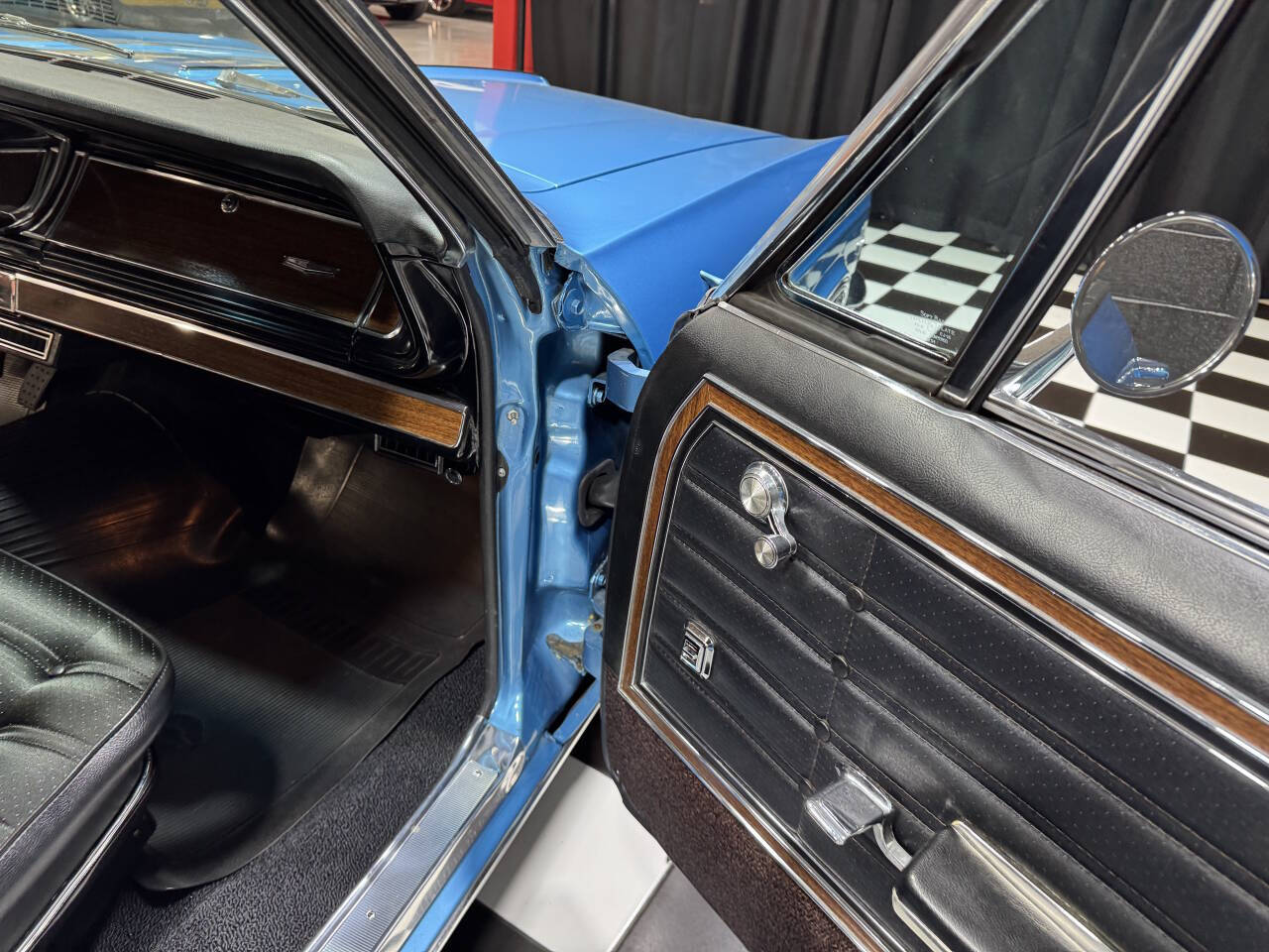 1966 Chevrolet Caprice 41