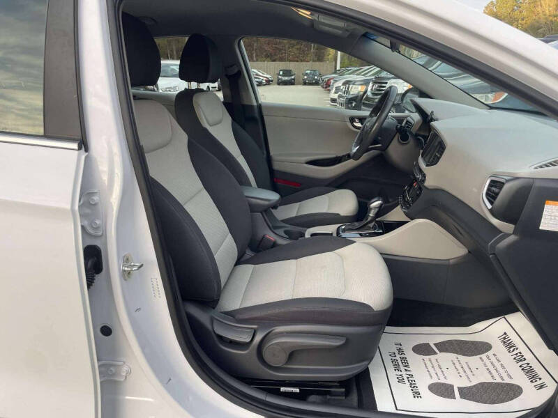 2017 Hyundai Ioniq Hybrid SEL