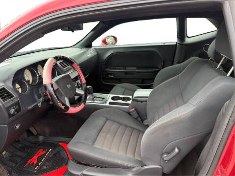 2010 Dodge Challenger SE