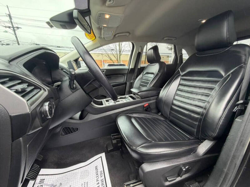 2023 Ford Edge SEL