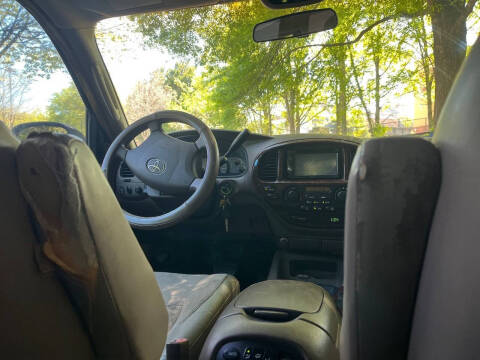 2003 Toyota Sequoia SR5