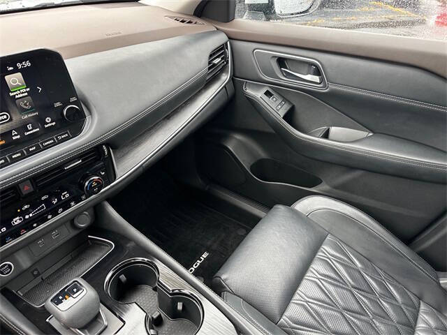 2021 Nissan Rogue Platinum