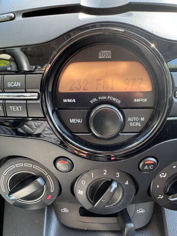 2011 Mazda MAZDA2 Sport