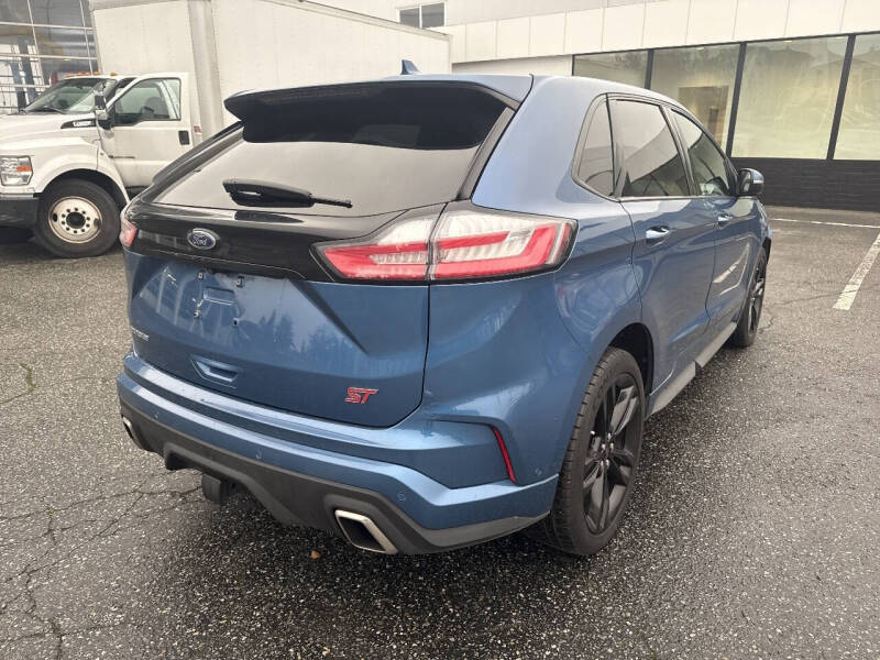 2019 Ford Edge ST