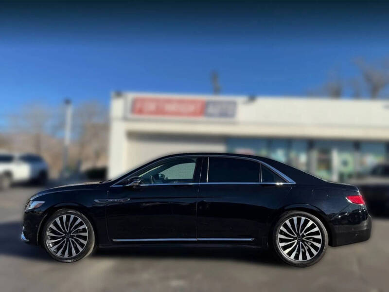 2017 Lincoln Continental Black Label