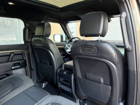 2021 Land Rover Defender 110 S