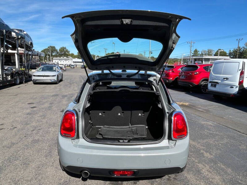 2015 MINI Hardtop 4 Door Cooper
