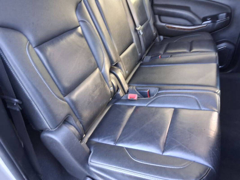 2019 Chevrolet Suburban LT