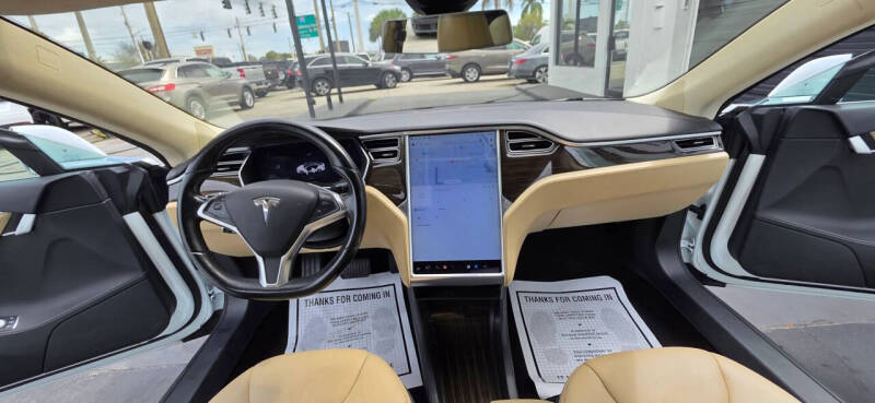 2014 Tesla Model S
