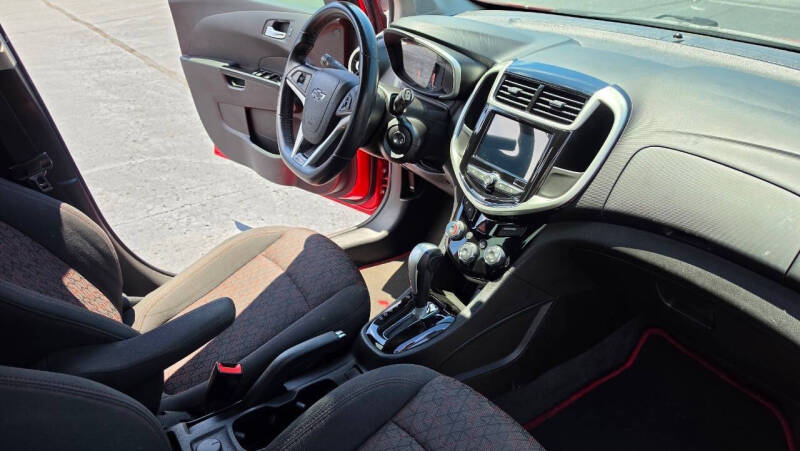 2018 Chevrolet Sonic LT Auto