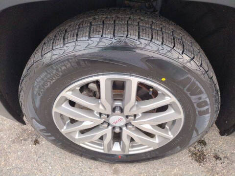 2017 GMC Acadia SLE-2