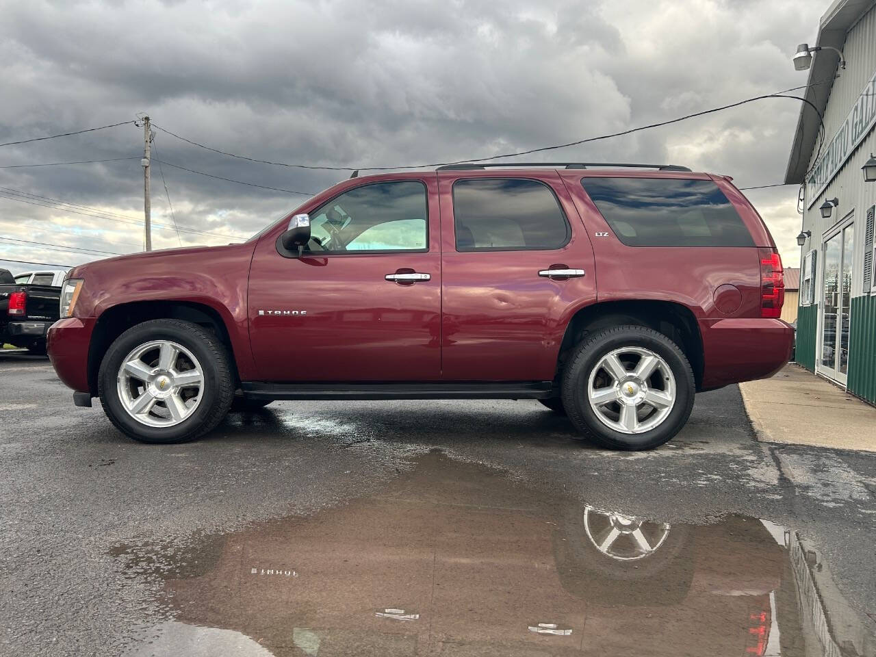 2008 Chevrolet Tahoe for sale at Upstate Auto Gallery in Westmoreland, NY