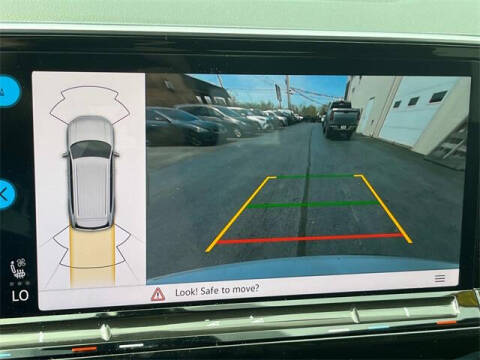 2024 Volkswagen Atlas SE