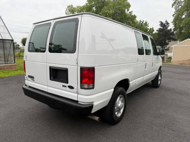 2014 Ford E-Series E-250