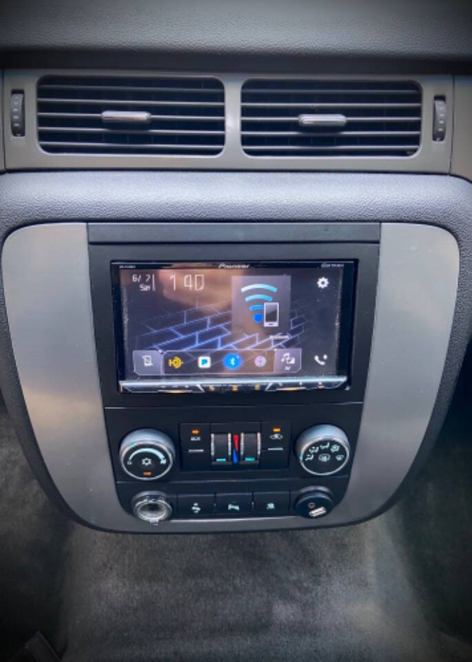 2008 Chevrolet Suburban 39