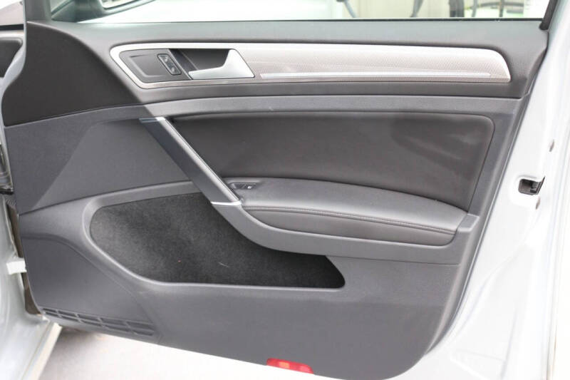 2017 Volkswagen Golf Alltrack