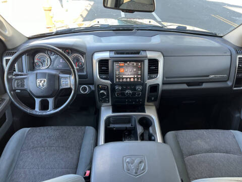 2016 RAM 1500 Big Horn