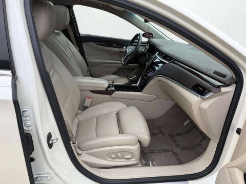 2013 Cadillac XTS Luxury Collection