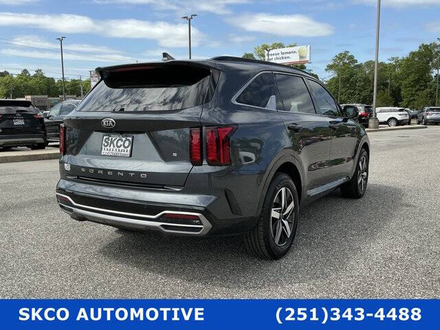 2021 Kia Sorento S