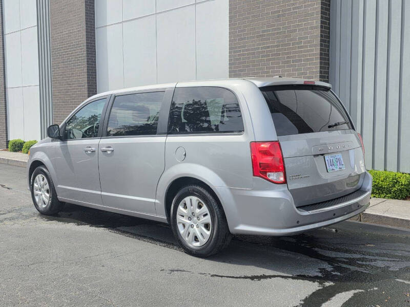 2018 Dodge Grand Caravan SE