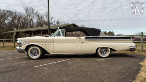 1957 Mercury Monterey