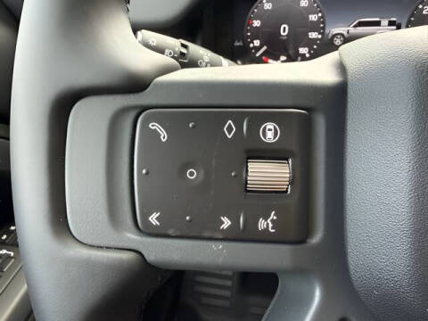 2026 Land Rover Defender 110 P300 S