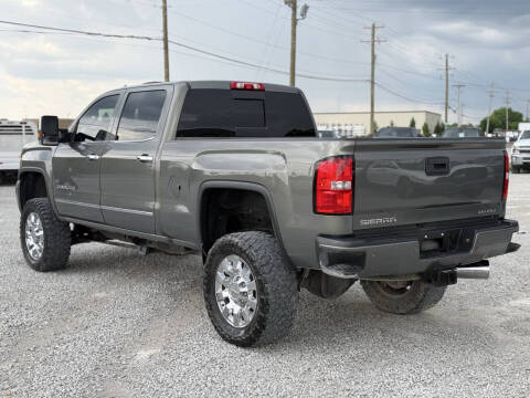 2018 GMC Sierra 2500HD Denali