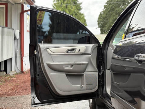 2015 Chevrolet Traverse LS