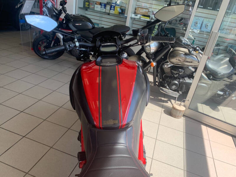 2015 Ducati Diavel