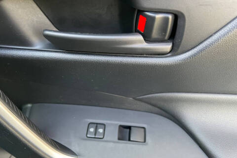 2019 Toyota RAV4 Hybrid LE