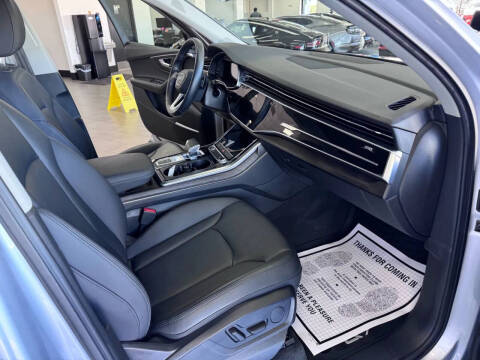 2022 Audi Q7 quattro Premium Plus 55 TFSI