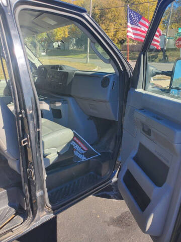 2013 Ford E-Series E-150