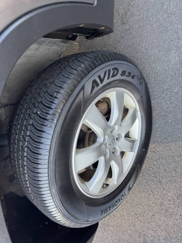 2012 Kia Sorento LX