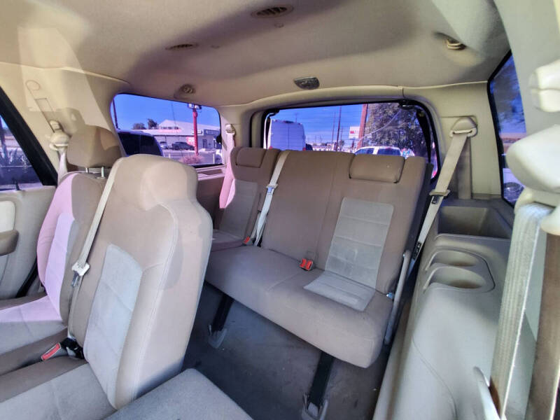 2003 Ford Expedition XLT
