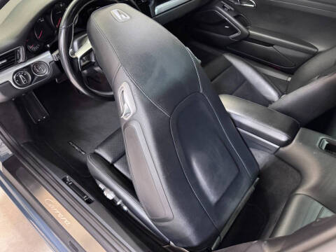 2017 Porsche 911 Carrera