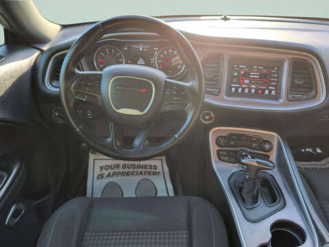 2019 Dodge Challenger SXT