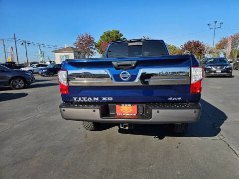 2016 Nissan Titan XD Platinum Reserve