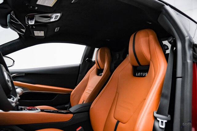 2025 Lotus Emira V6 Base