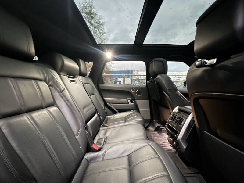 2018 Land Rover Range Rover Sport HSE