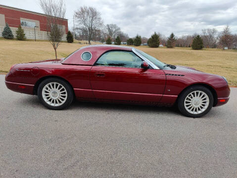 2004 Ford Thunderbird Deluxe