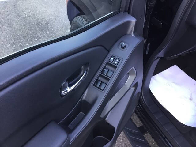 2022 Nissan Frontier SV