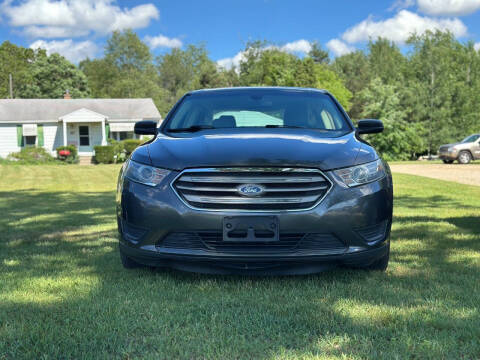 2015 Ford Taurus SE