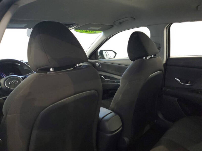 2022 Hyundai Elantra