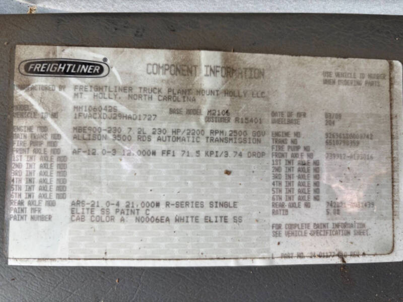 2009 Freightliner Business class M2