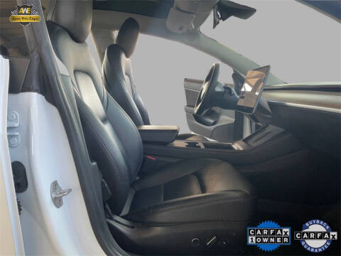 2021 Tesla Model 3 Standard Range Plus