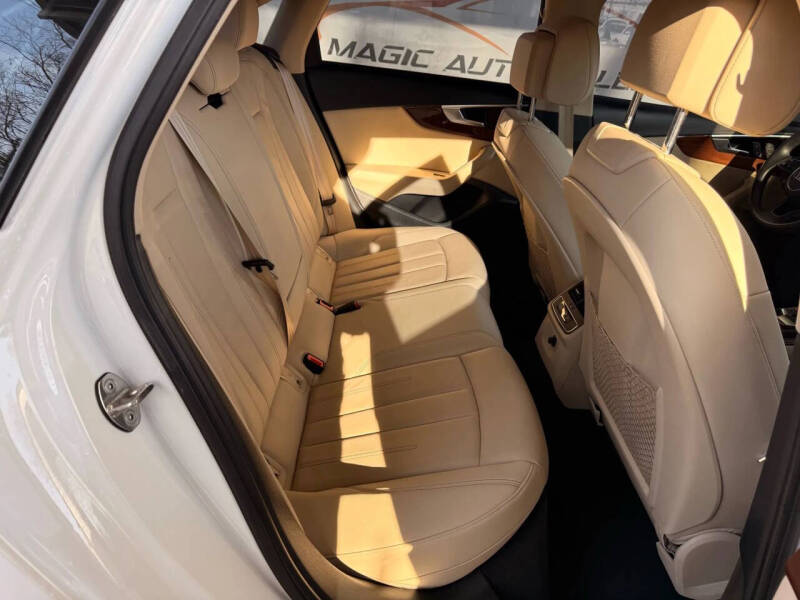 2021 Audi A4 quattro Premium 40 TFSI