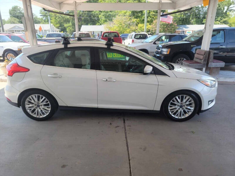 2016 Ford Focus Titanium