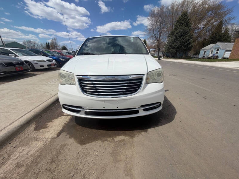 2012 Chrysler Town and Country Limited