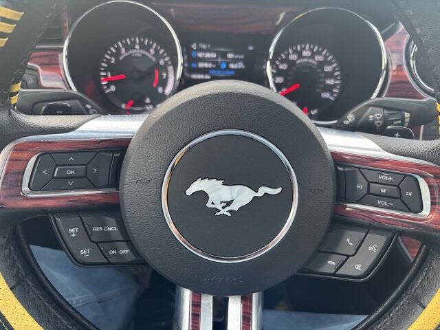 2015 Ford Mustang V6